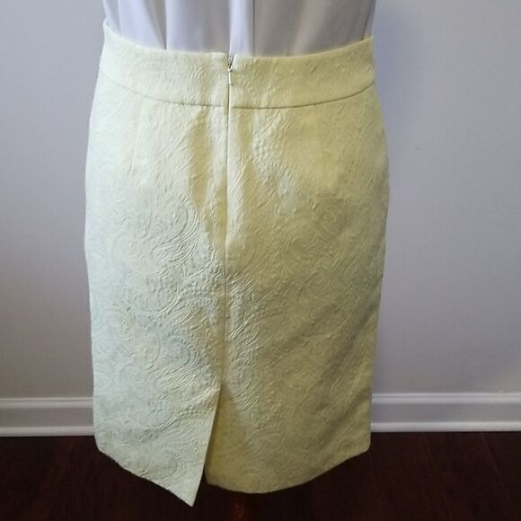 Banana Republic Yellow Skirt size 8 - Picture 3 of 7